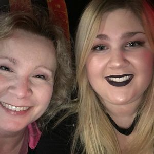 Meet your Posher, Claire